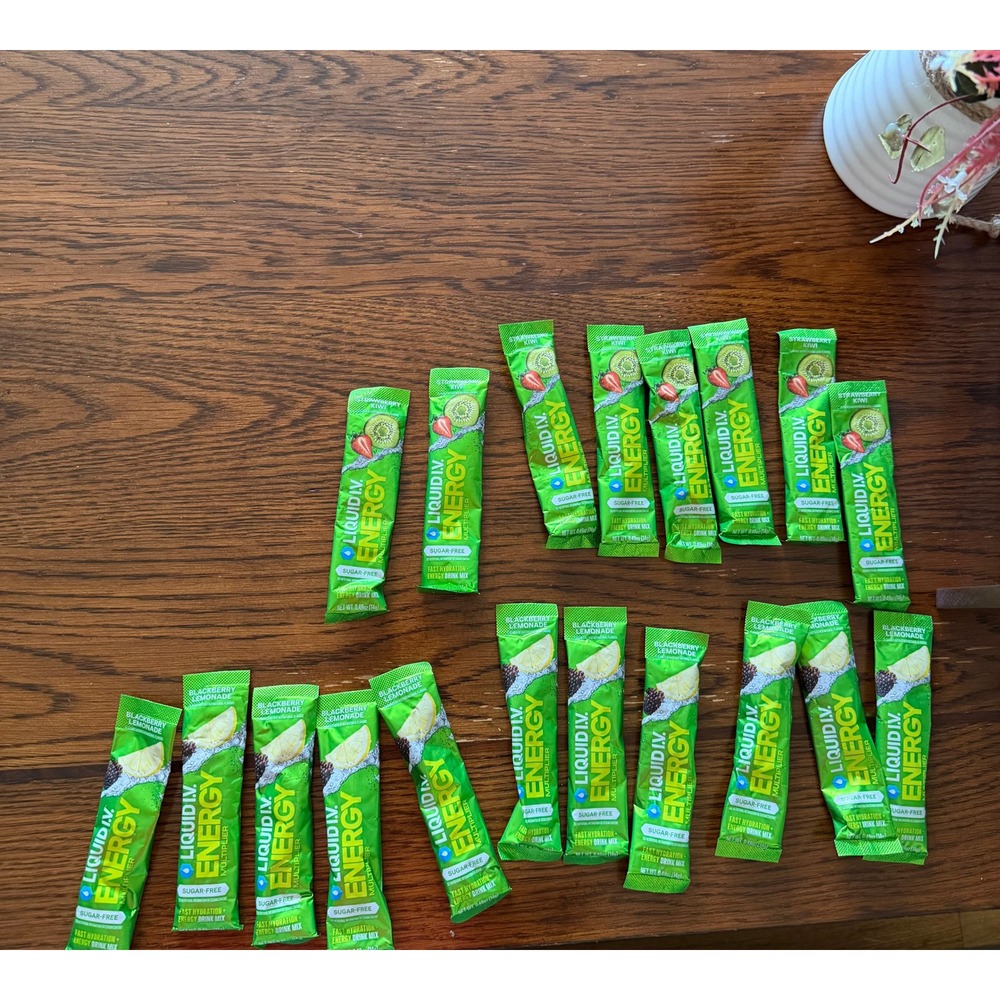 Liquid IV multiplier electrolyte sugar-free 19 packets expire 9/10/27